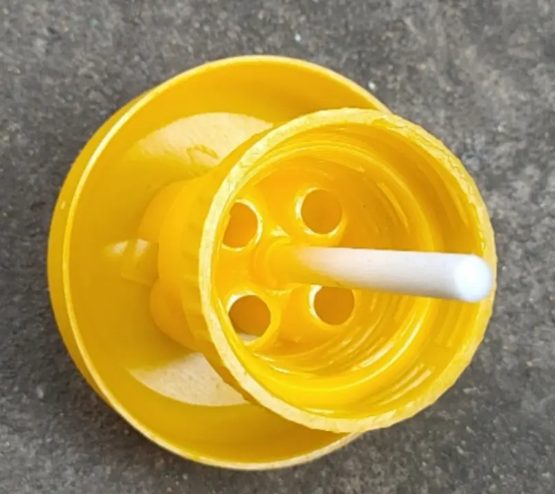 [6204]  YELLOW INSECT CATCHER COVER 